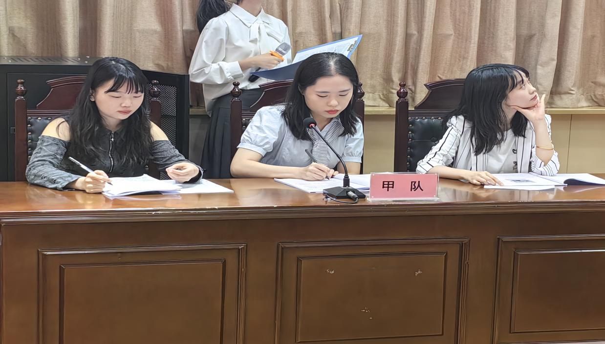 说明: 图示, 示意图
中度可信度描述已自动生成:ver1